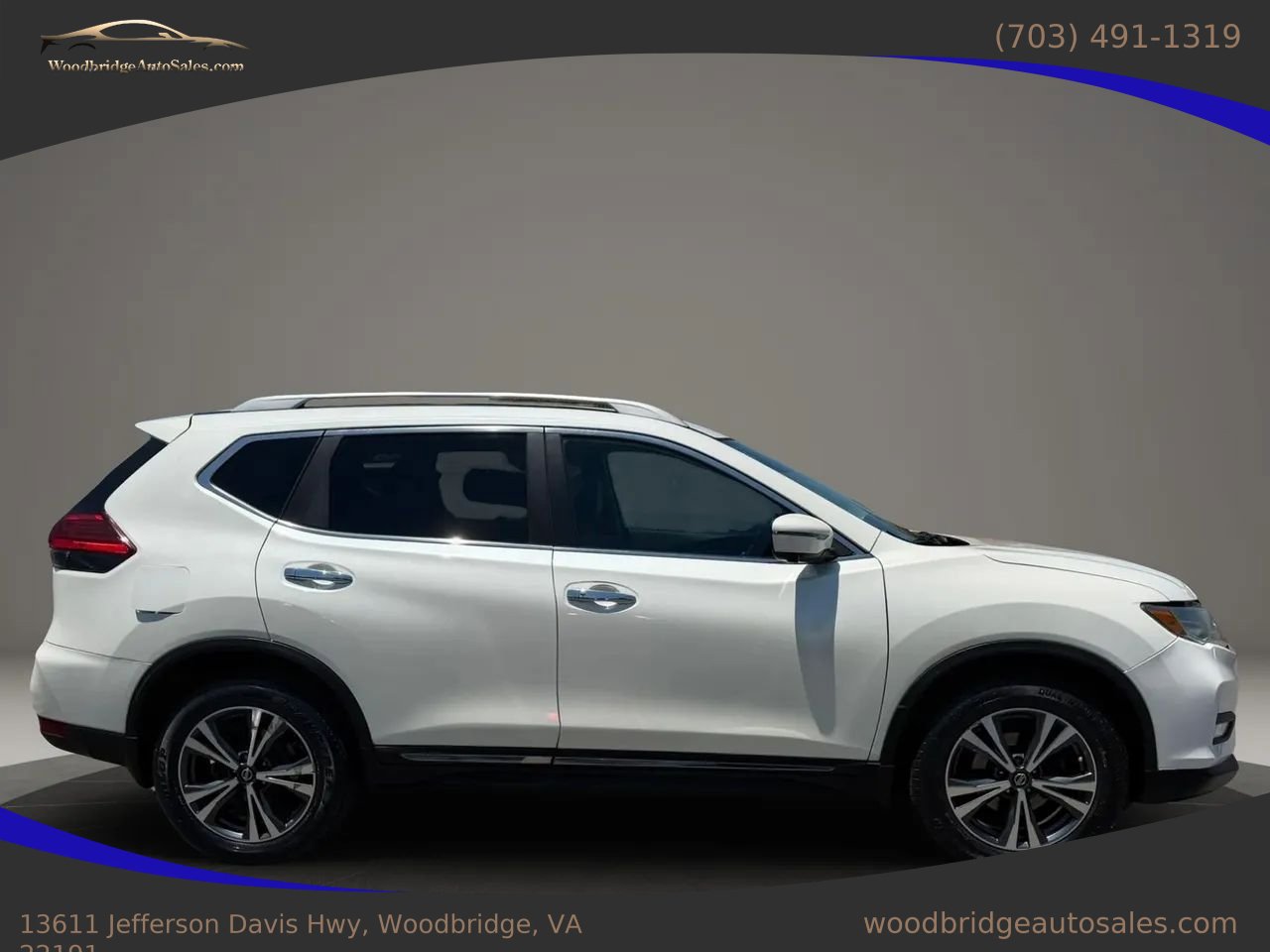 Used 2017 Nissan Rogue SL w/ SL Premium Package AWD/4WD image 2
