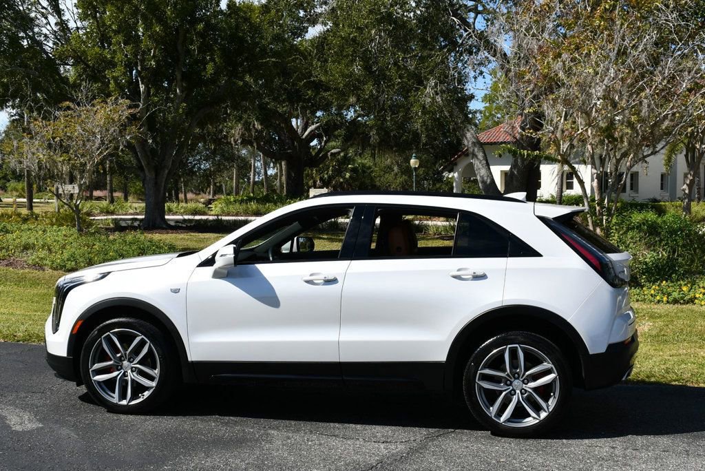 Used 2021 Cadillac XT4 Sport image 4