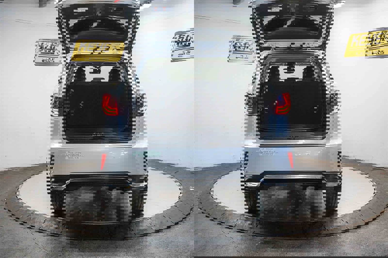 Used 2022 Lexus RX 350L FWD w/ Premium Package image 27