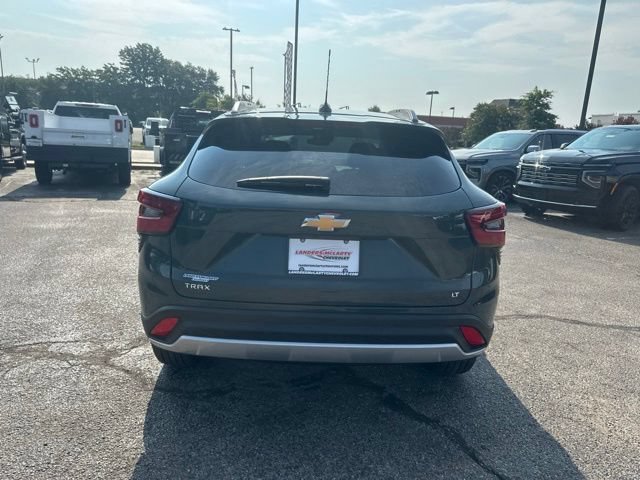 New 2026 Chevrolet Trax LT FWD image 4
