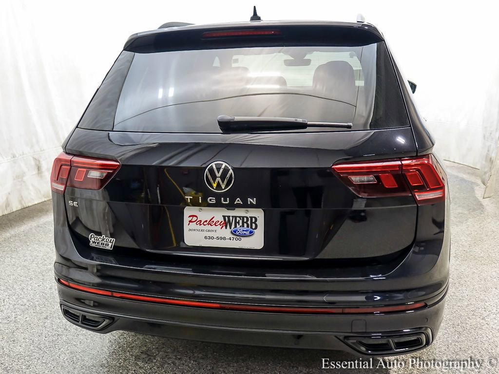 Used 2024 Volkswagen Tiguan SE R-Line w/ MDO Package, Three-Row FWD image 7