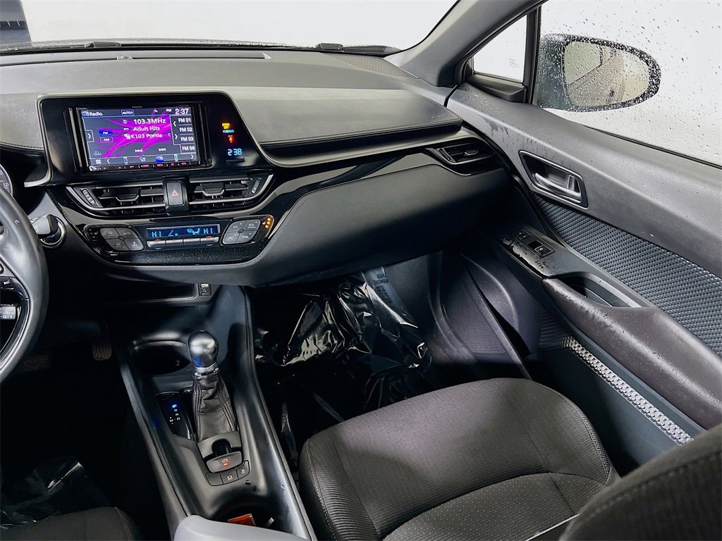 Certified 2018 Toyota C-HR XLE image 21