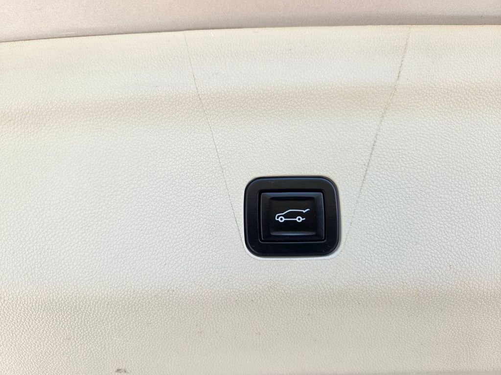 Used 2023 Cadillac Escalade Sport Platinum AWD/4WD image 12