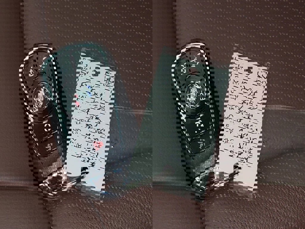 Used 2020 Buick Enclave Avenir w/ Avenir Technology Package image 39