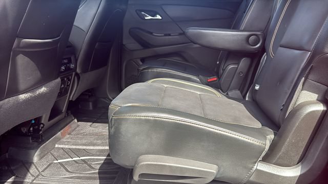 Used 2018 Chevrolet Traverse LT w/ LPO, Floor Liner Package FWD image 23