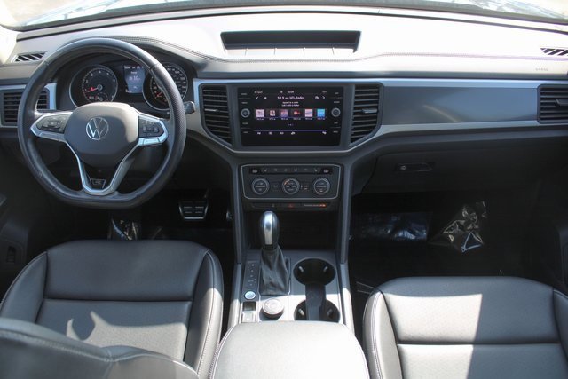Used 2021 Volkswagen Atlas SE w/ Towing Package image 15