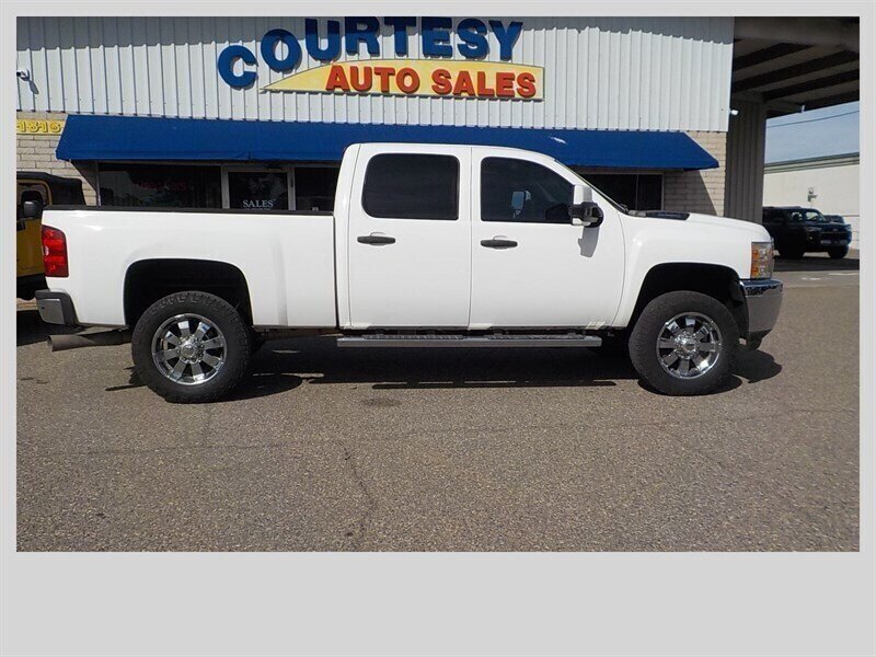 Used 2011 Chevrolet Silverado 2500 LT AWD/4WD image 11