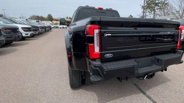 New 2026 Ford F450 Platinum AWD/4WD image 3