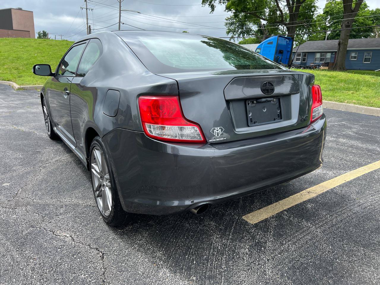 Used 2011 Scion tC FWD image 3