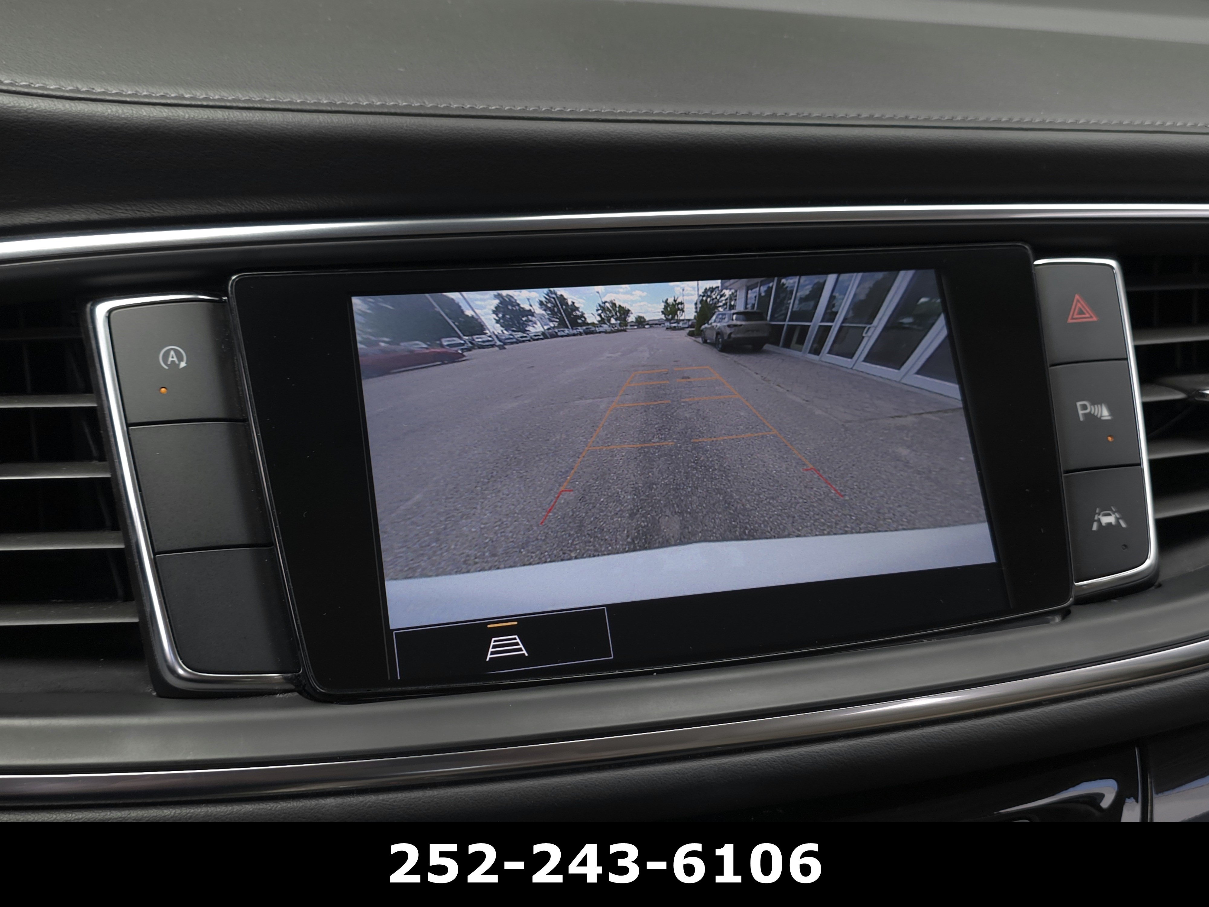 Used 2023 Buick Enclave Essence FWD image 23