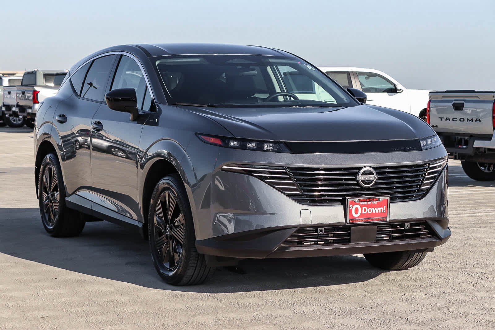 Used 2025 Nissan Murano SV AWD/4WD image 3