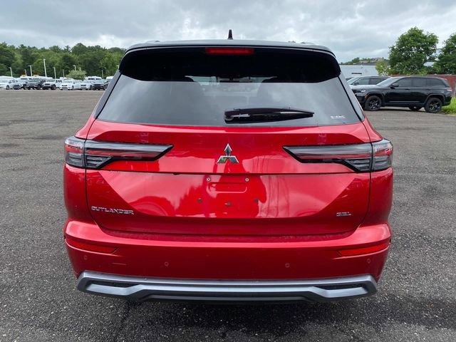 New 2025 Mitsubishi Outlander SEL image 4