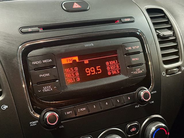 Used 2018 Kia Forte LX image 13