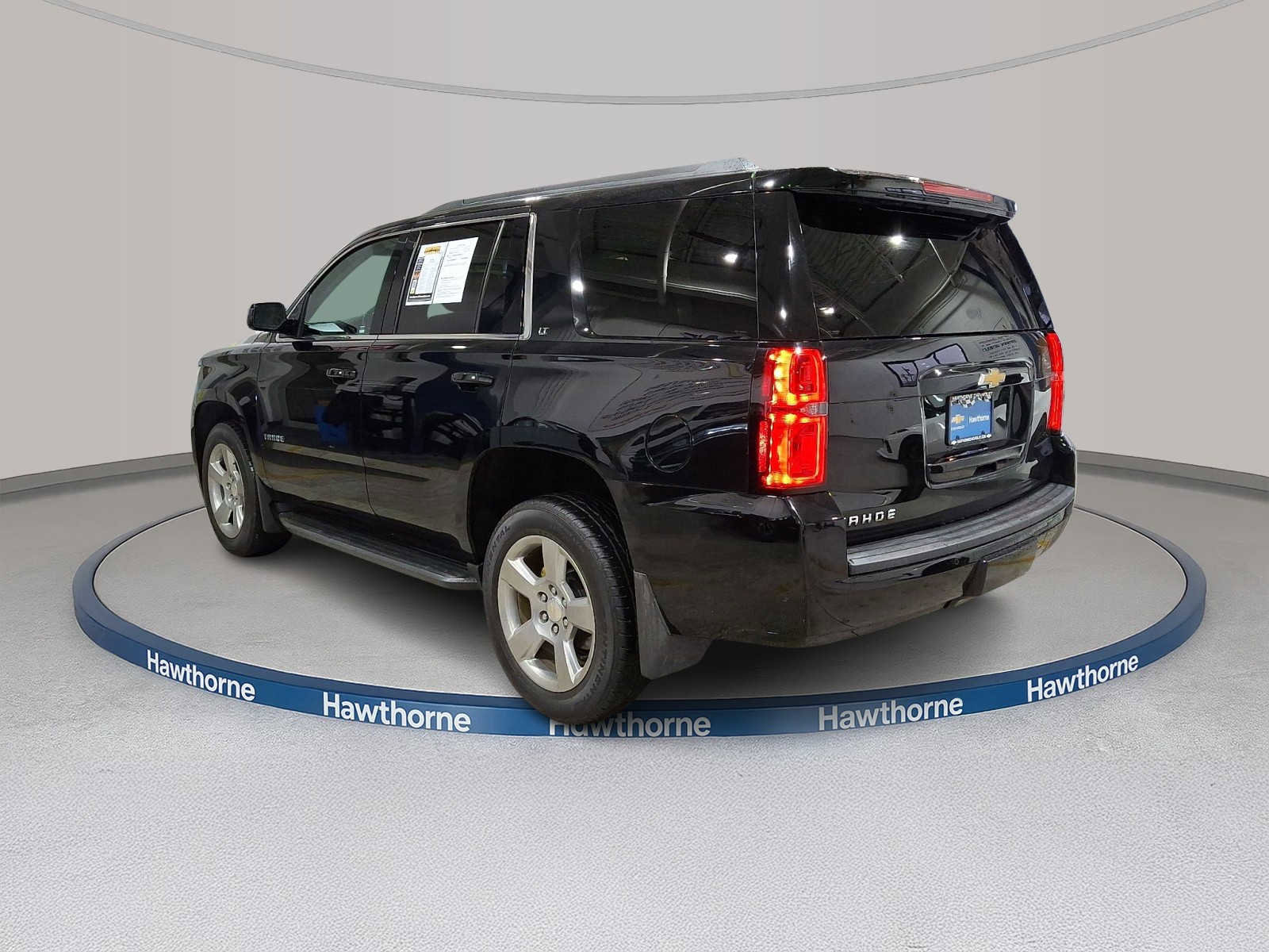 Certified 2018 Chevrolet Tahoe LT image 4