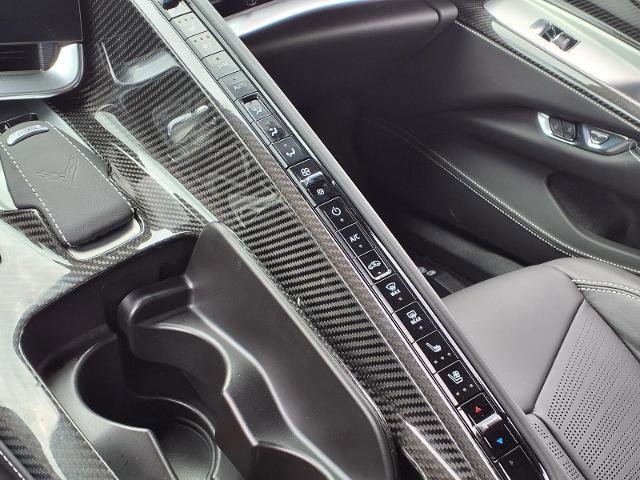 Used 2024 Chevrolet Corvette Z06 RWD image 7