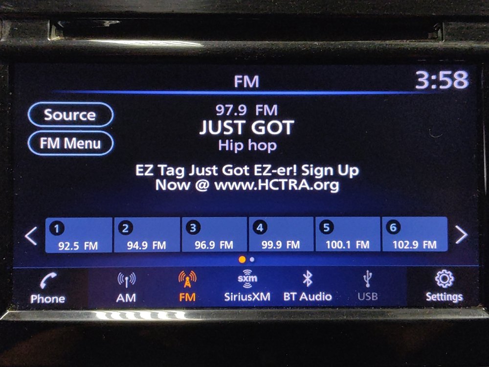 Used 2022 Nissan Rogue Sport SV w/ Technology Package image 25