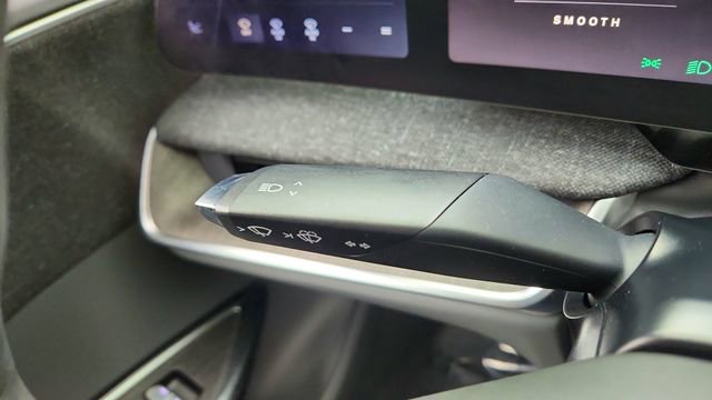 Used 2024 Lucid Air Pure RWD image 40