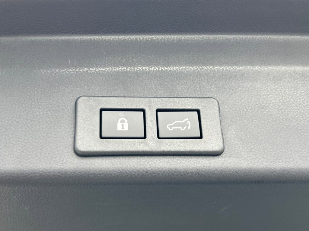 New 2025 Subaru Ascent Limited image 14