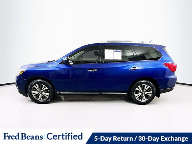 Used 2017 Nissan Pathfinder S image 4