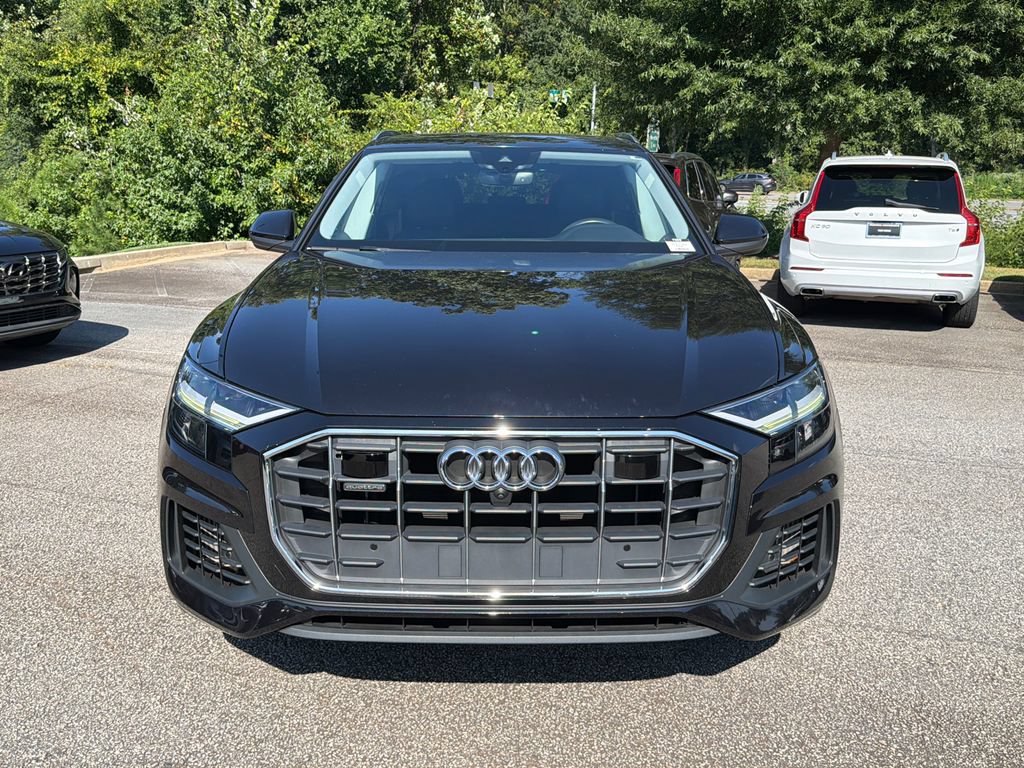 Used 2019 Audi Q8 Premium Plus w/ Premium Plus AWD/4WD image 2