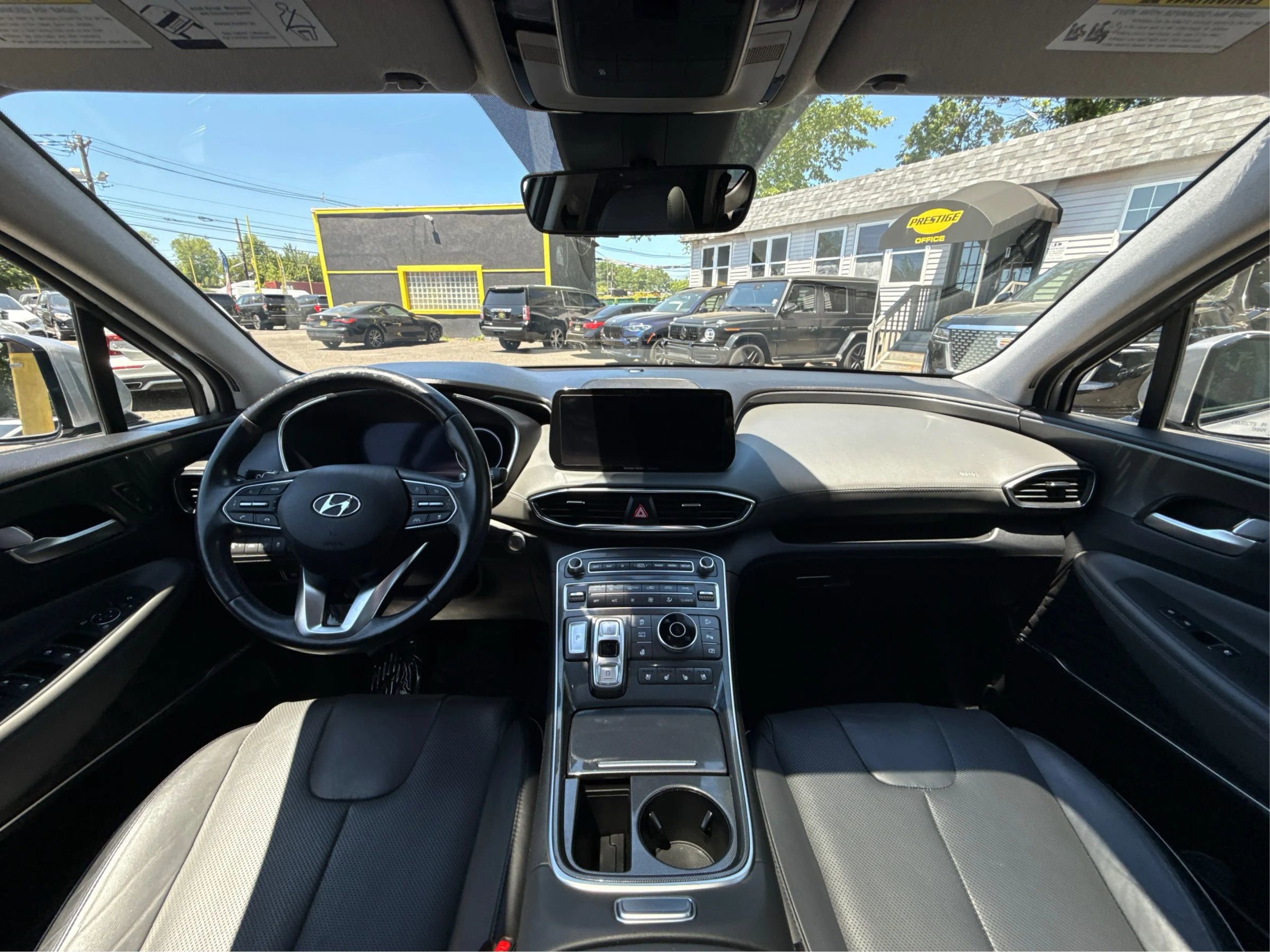 Used 2021 Hyundai Santa Fe Limited AWD/4WD image 31