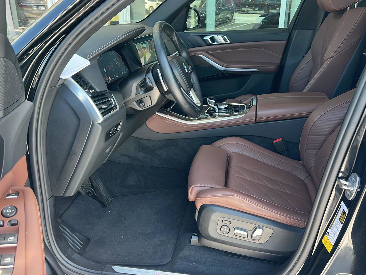 Certified 2023 BMW X5 sDrive40i w/ Climate Comfort Package image 10