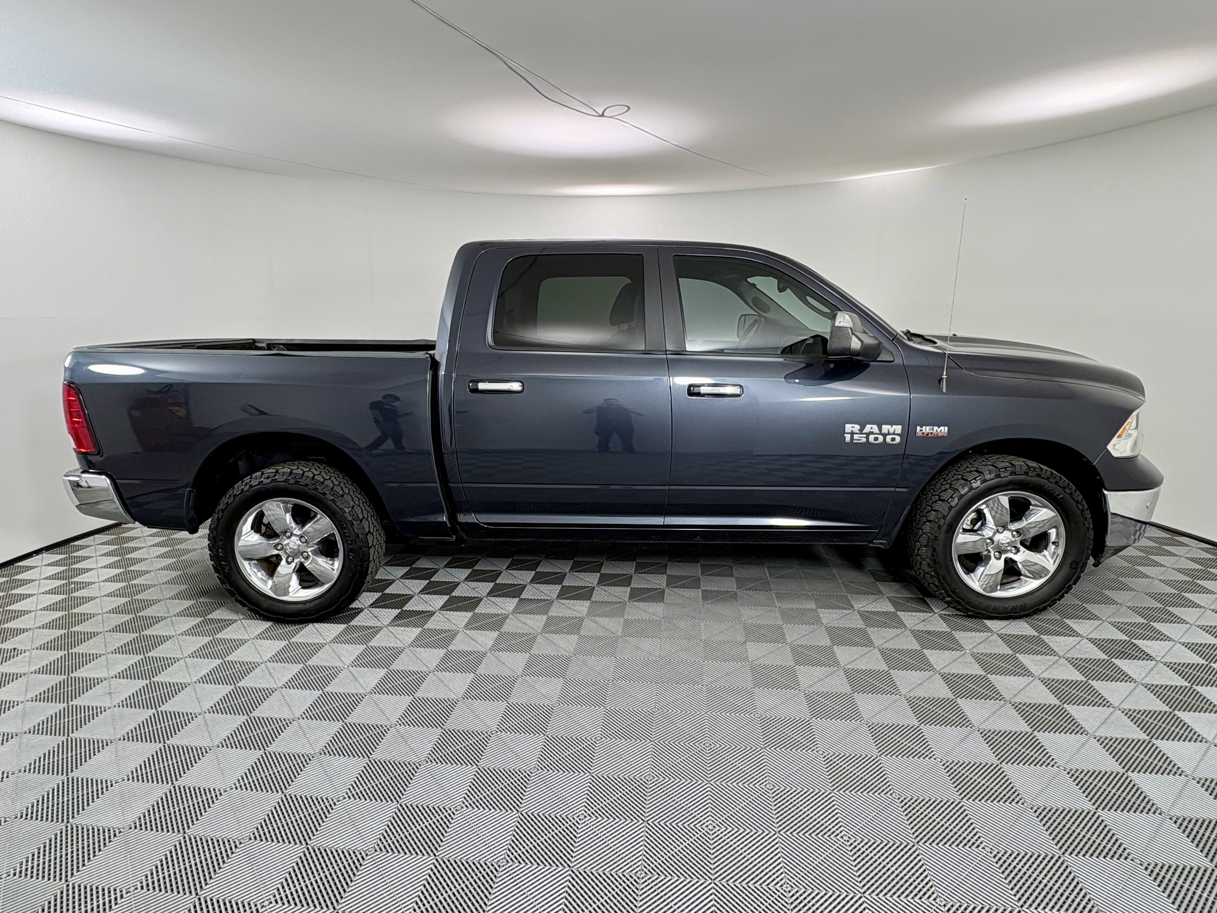 Used 2018 RAM 1500 Big Horn image 6