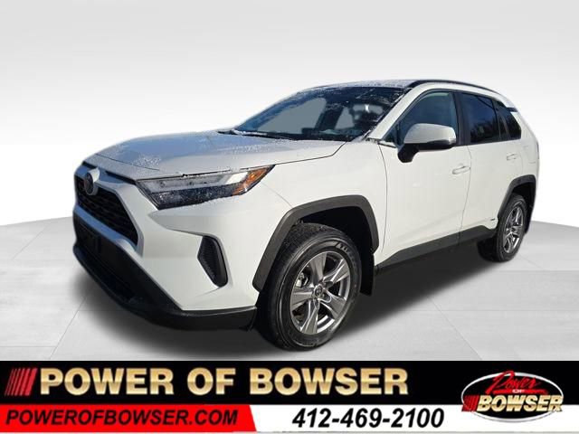 Used 2024 Toyota RAV4 LE image 1