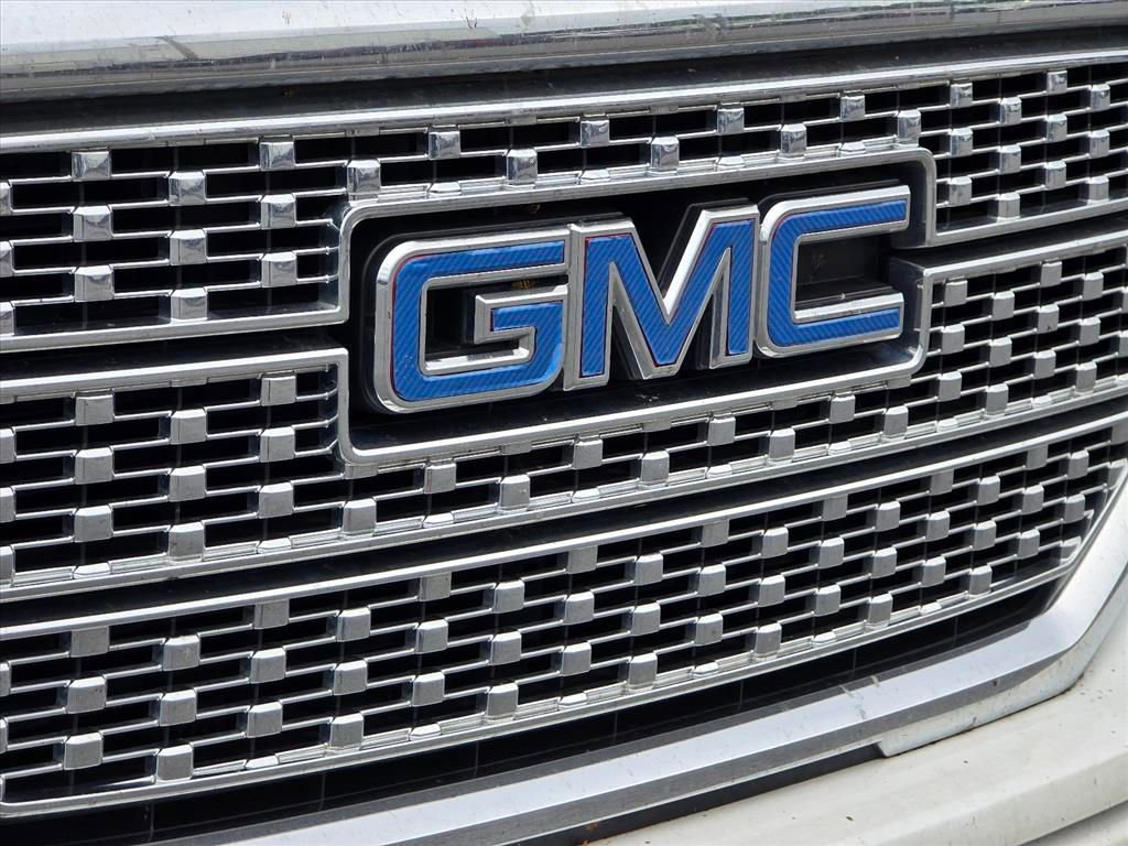 Used 2018 GMC Sierra 1500 Denali AWD/4WD image 13