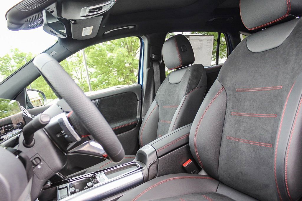 Used 2024 Mercedes-Benz GLA 250 4MATIC image 45