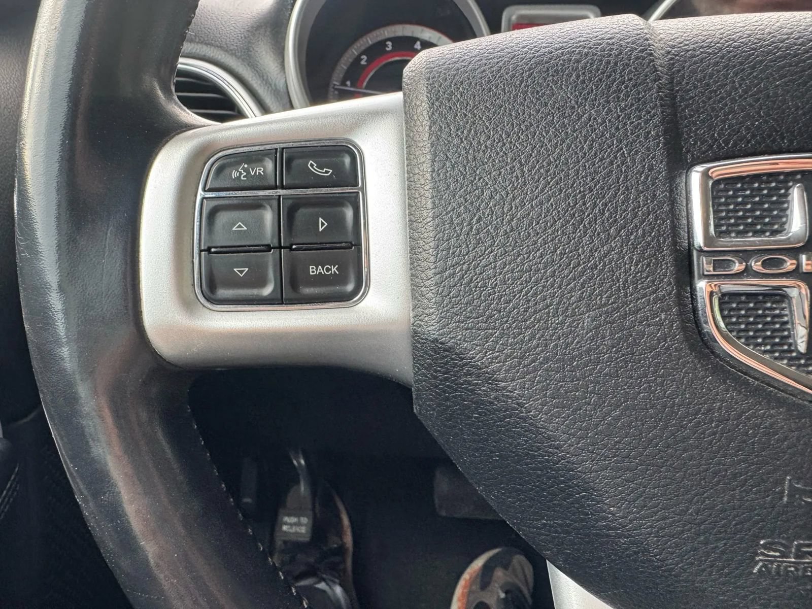 Used 2018 Dodge Journey SE w/ Popular Equipment Group FWD image 28