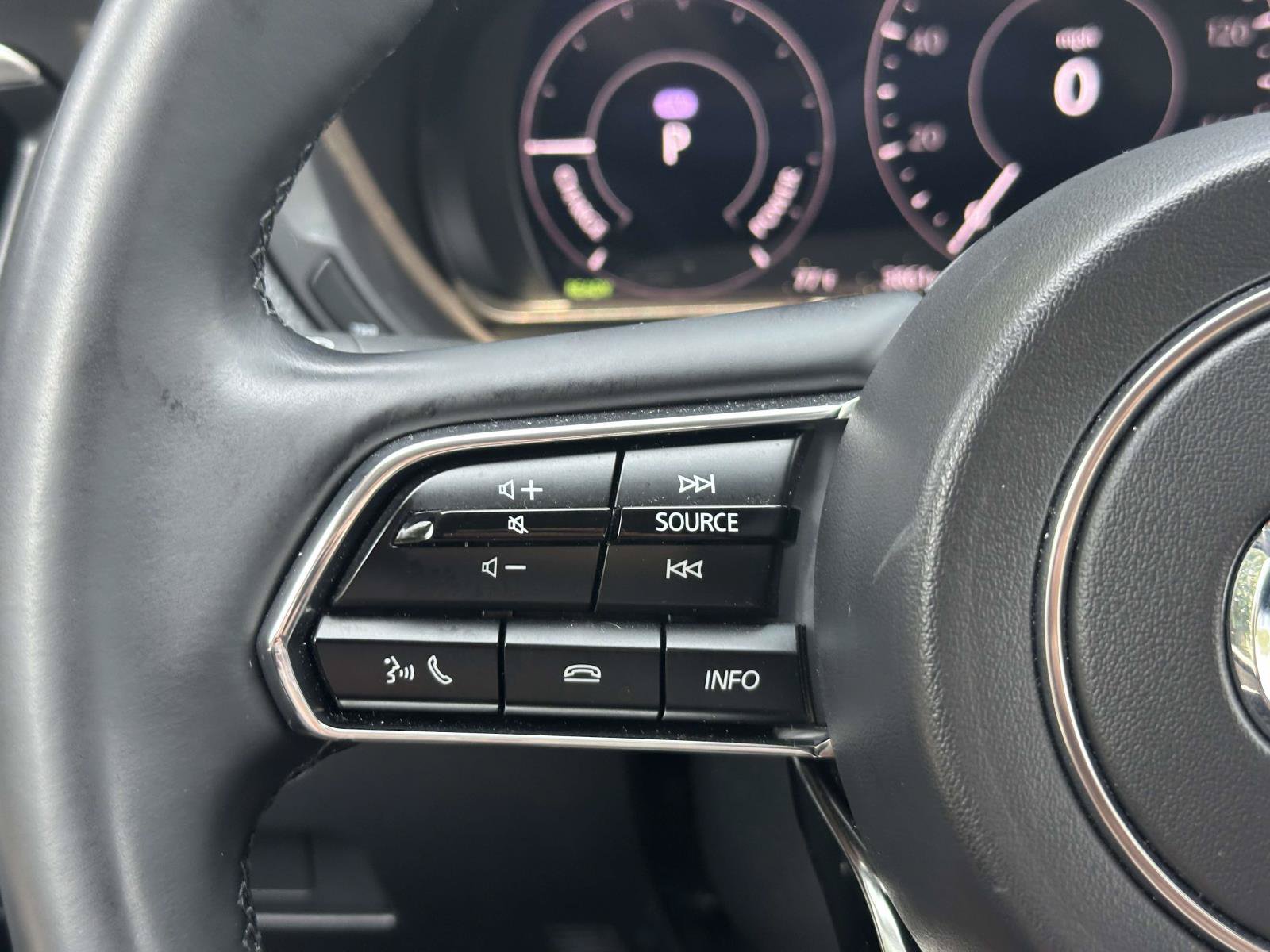Used 2025 MAZDA CX-90 Plug-In Hybrid w/ Preferred AWD/4WD image 24