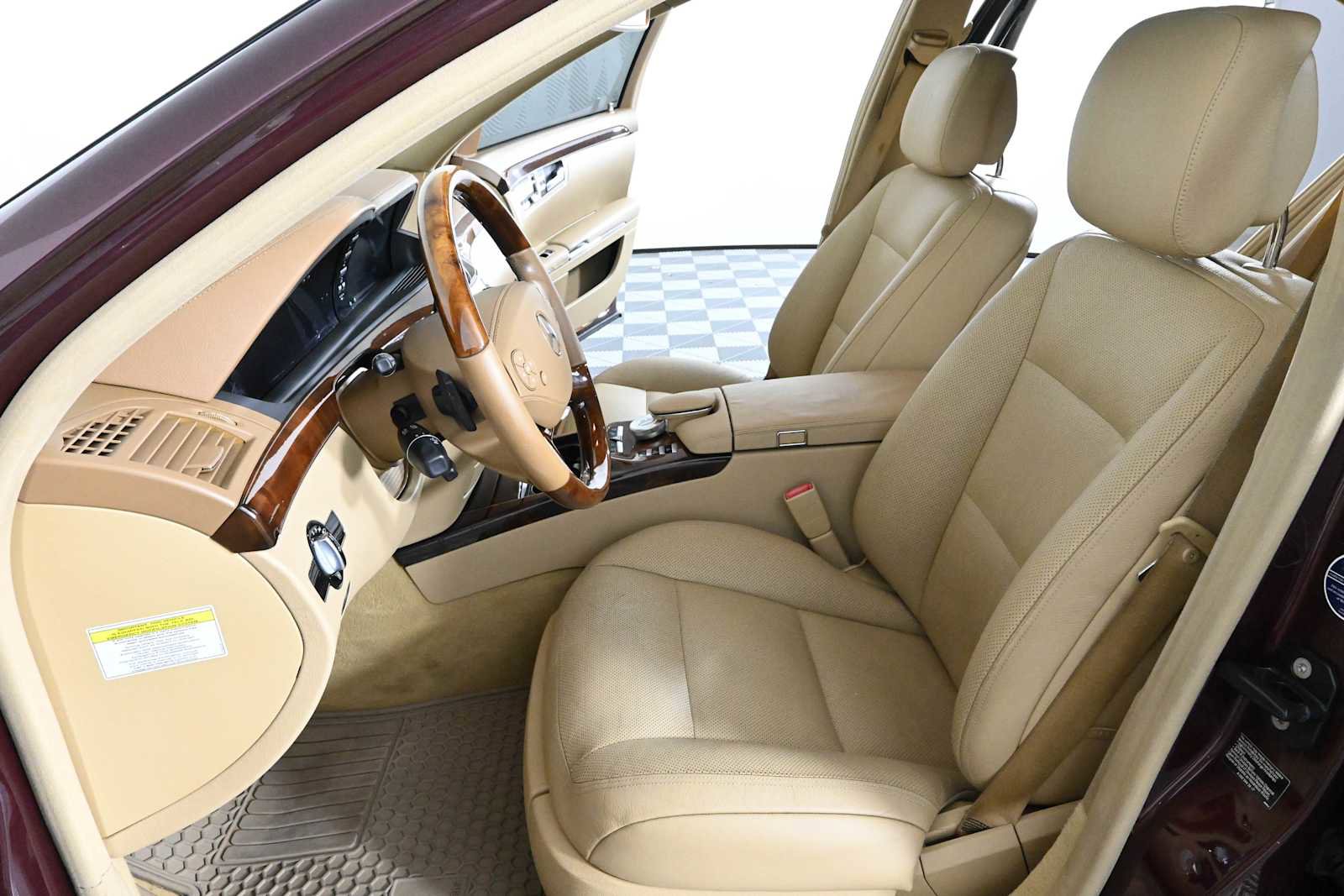 Used 2010 Mercedes-Benz S 550 image 20