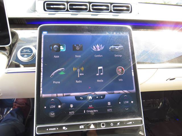Certified 2022 Mercedes-Benz S 500 4MATIC w/ AMG Line Package image 16