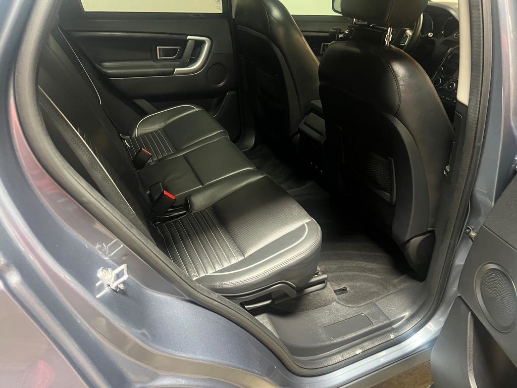 Used 2019 Land Rover Discovery Sport HSE Dynamic image 21