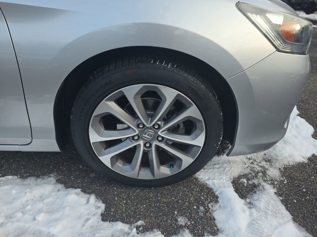 Used 2013 Honda Accord Sport image 11