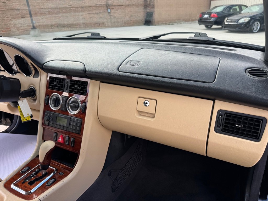 Used 2003 Mercedes-Benz SLK 320 image 18