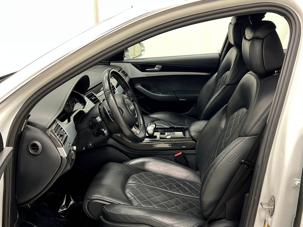 Used 2015 Audi S8 AWD/4WD image 14