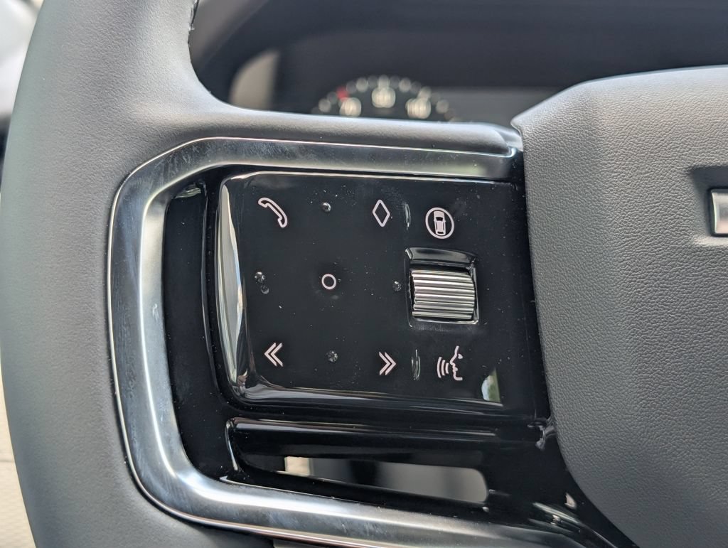 New 2026 Land Rover Discovery Sport Landmark AWD/4WD image 27