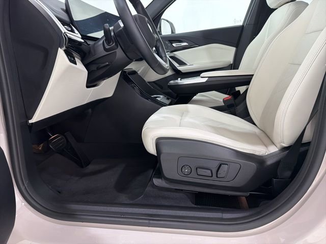 Used 2026 BMW X1 xDrive28i w/ Convenience Package image 14