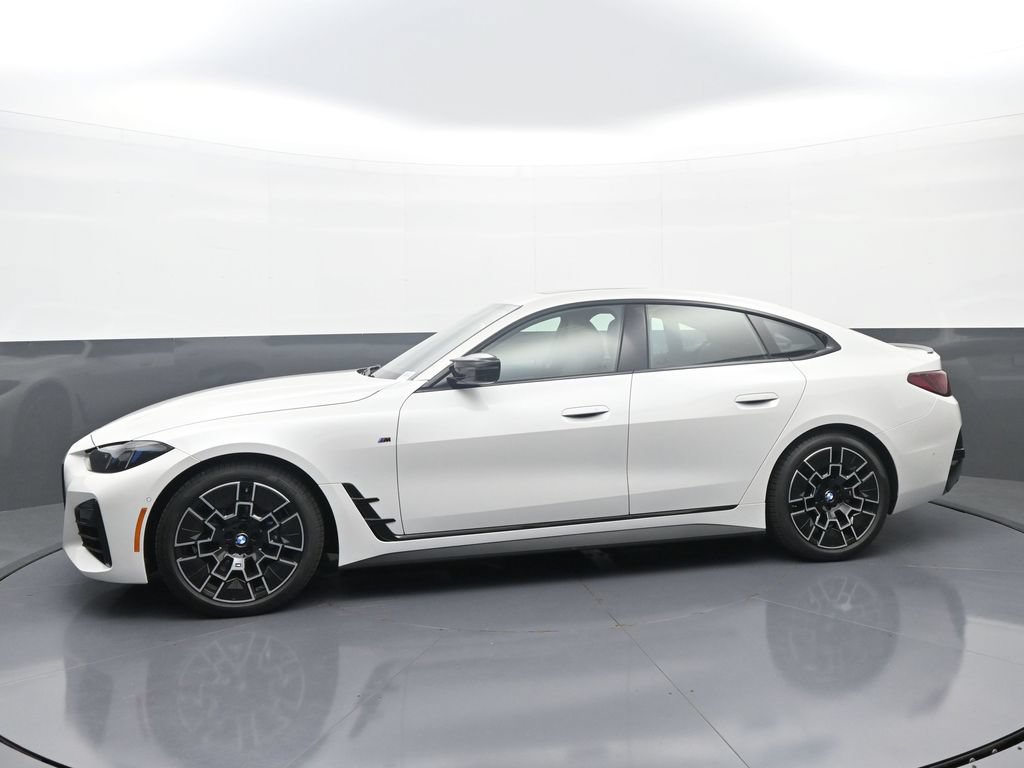 New 2026 BMW 440i xDrive w/ Premium Package AWD/4WD image 4