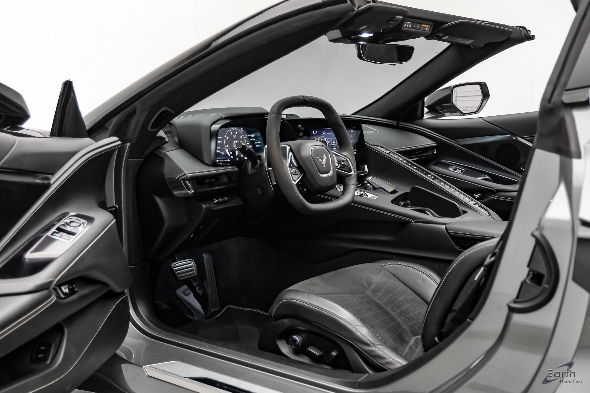 Used 2023 Chevrolet Corvette Stingray Preferred Cpe w/ Z51 Performance Package RWD image 45