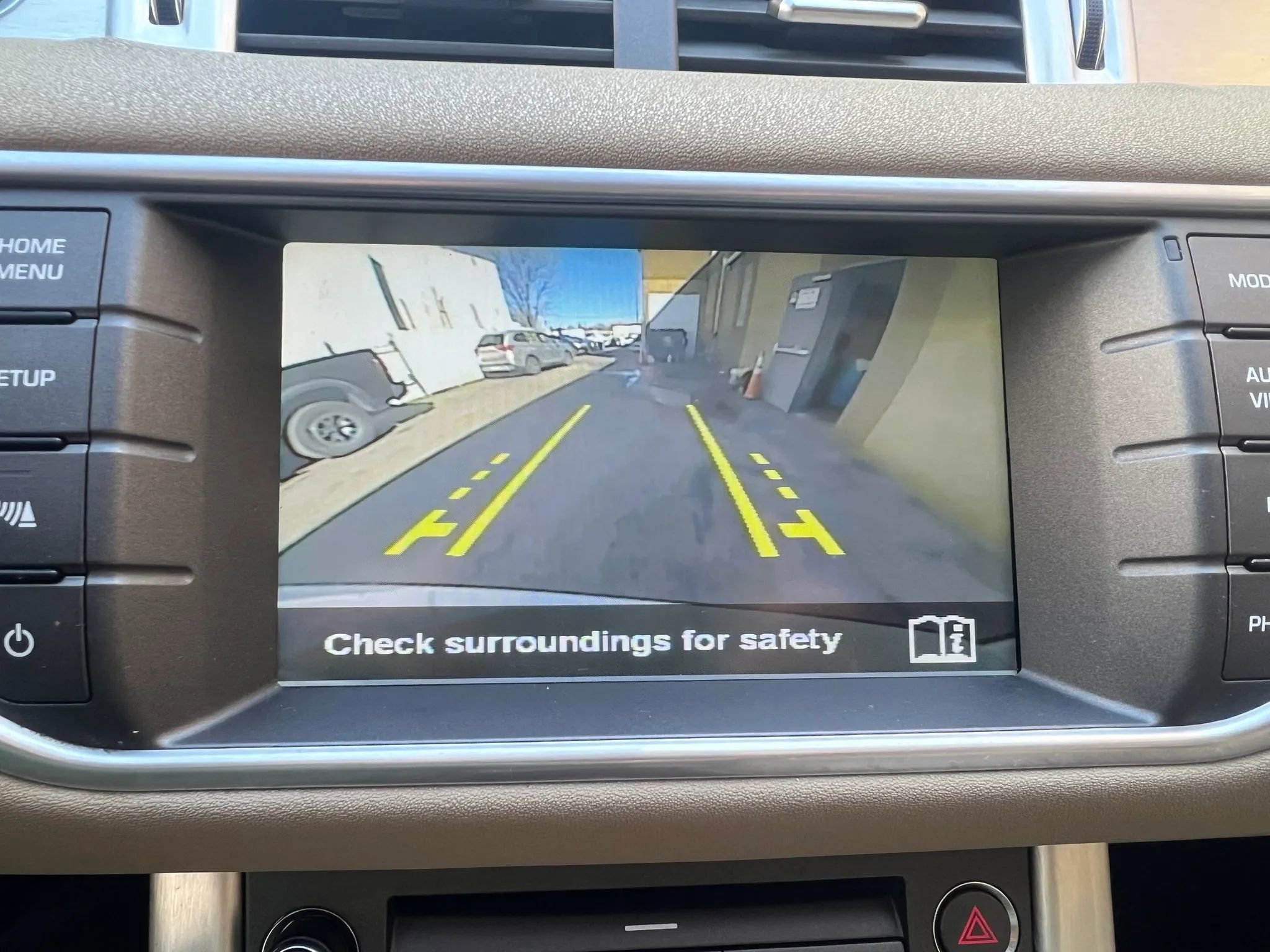 Used 2014 Land Rover Range Rover Evoque Pure Plus image 19