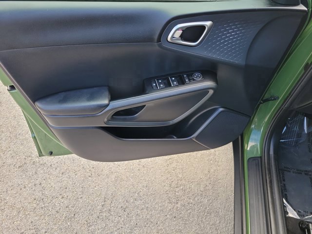 Used 2021 Kia Soul EX FWD image 23