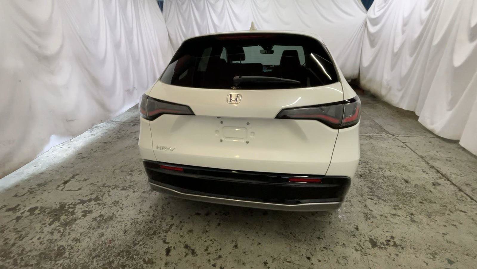Certified 2025 Honda HR-V EX-L image 8