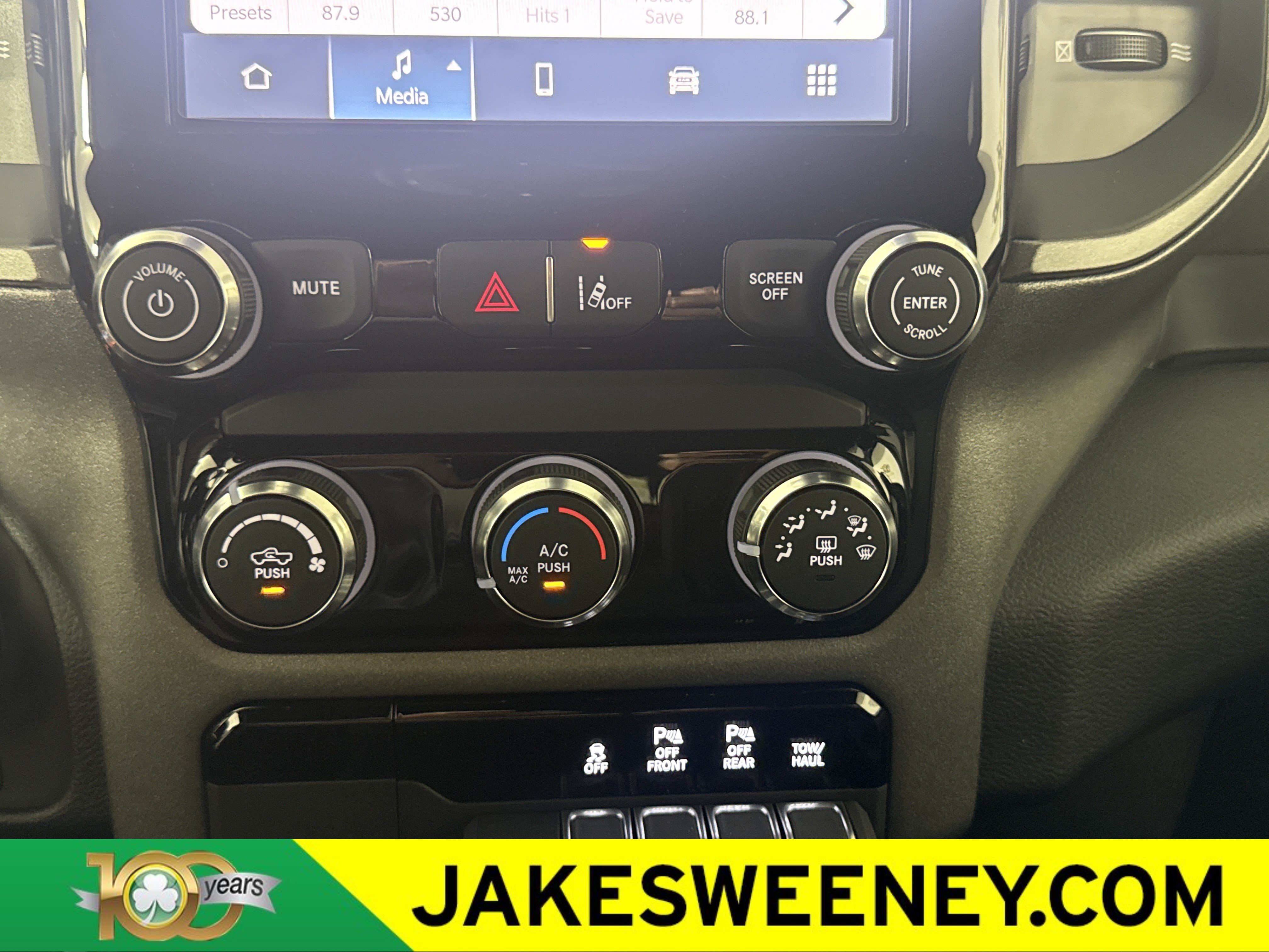 New 2026 RAM 1500 Warlock AWD/4WD image 22