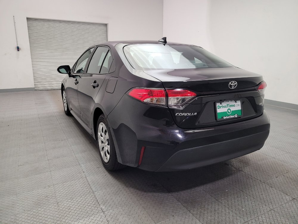 Used 2025 Toyota Corolla LE FWD image 6