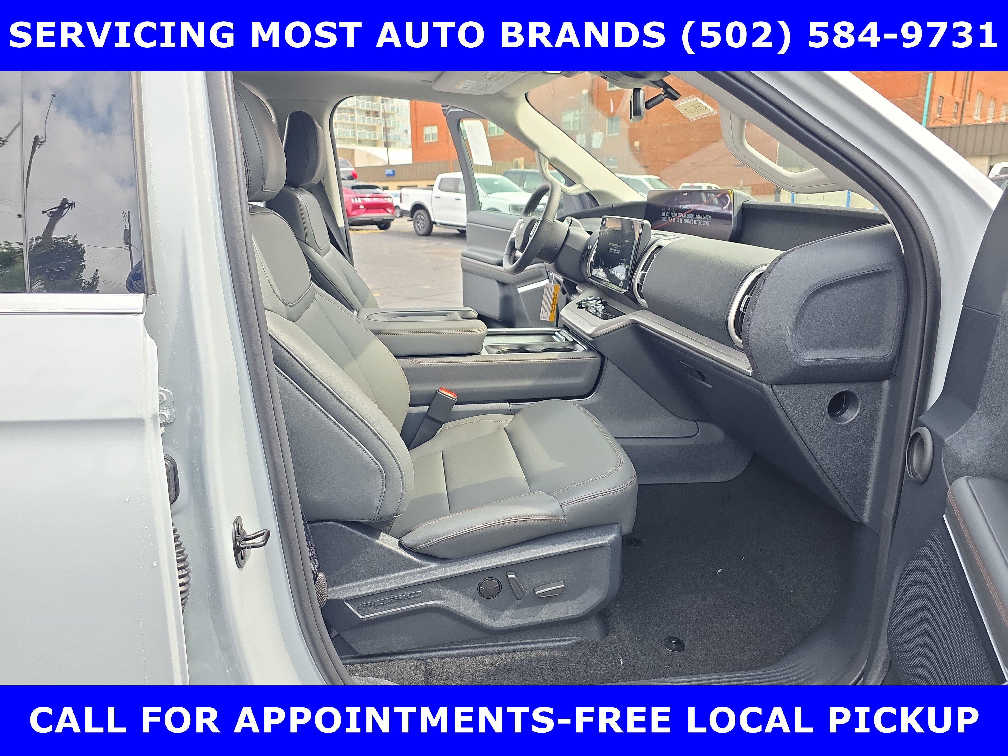 New 2025 Ford Expedition Max Active image 31