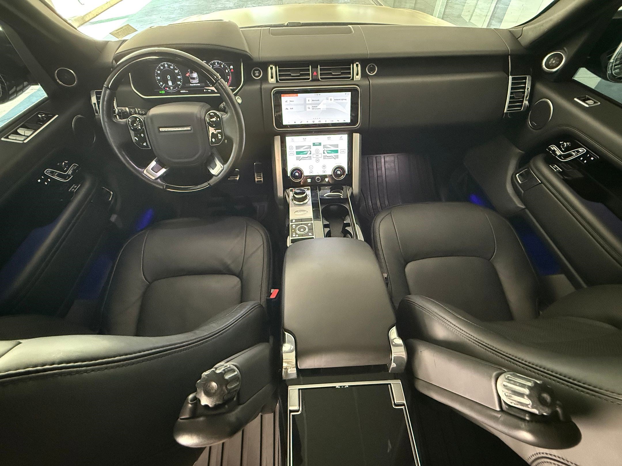 Used 2021 Land Rover Range Rover P525 Westminster Edition LWB image 15