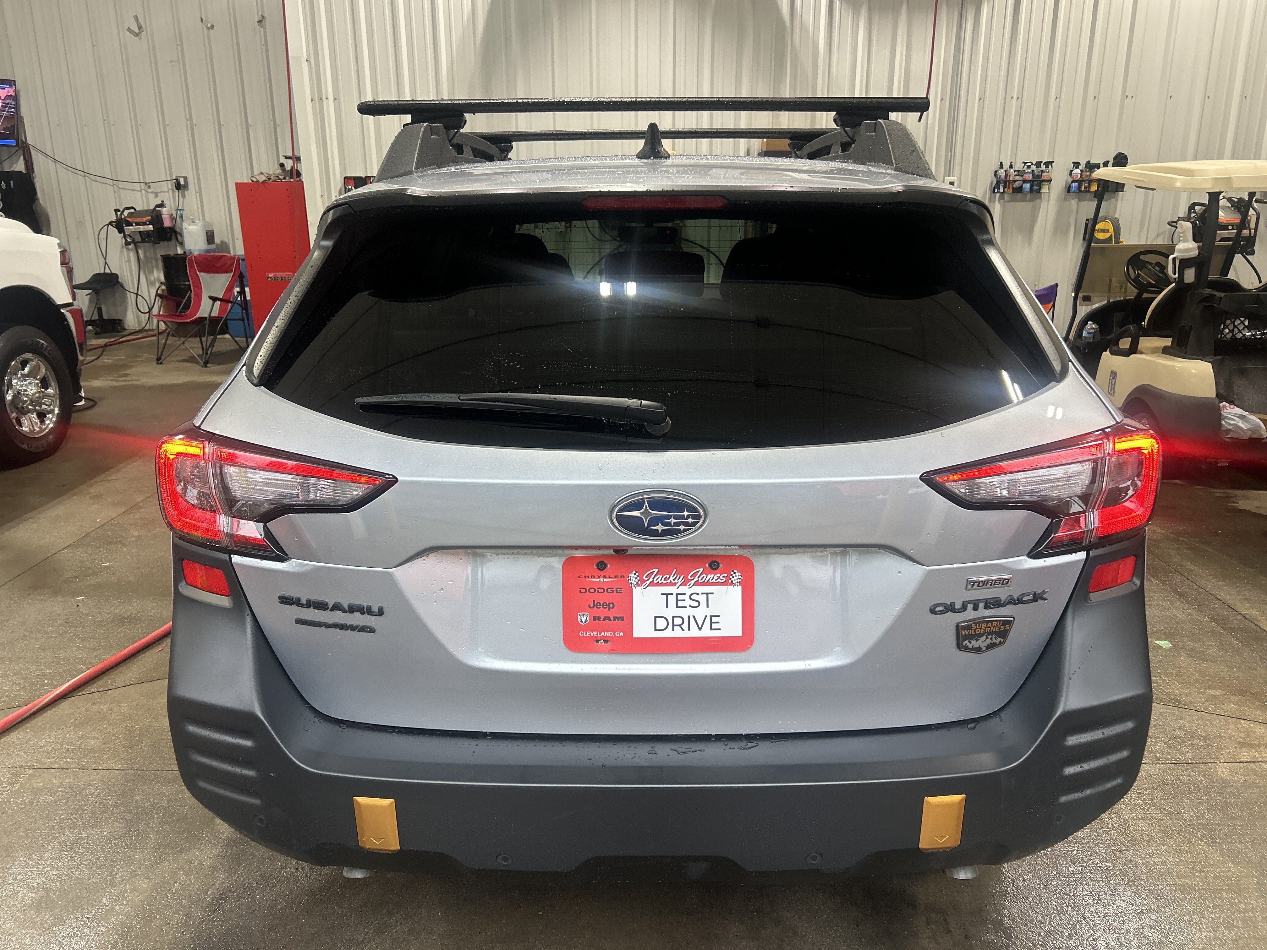 Used 2025 Subaru Outback Wilderness AWD/4WD image 4